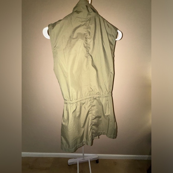 summer vest - Picture 2 of 3